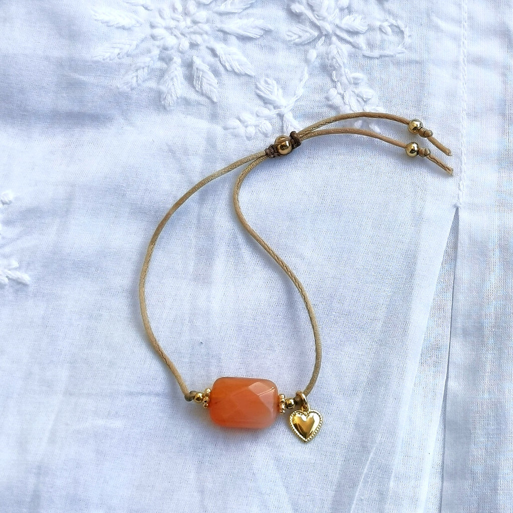 bracelet cordon coulissant pierre agate orange facetté.